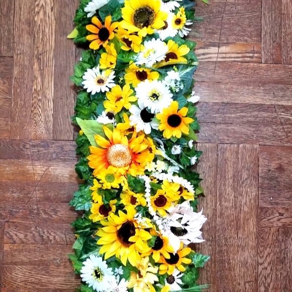 🌻🌼  Sunflower backdrop. Great for weddings, parties, babyshowers, garden theme - Picture 3 of 4